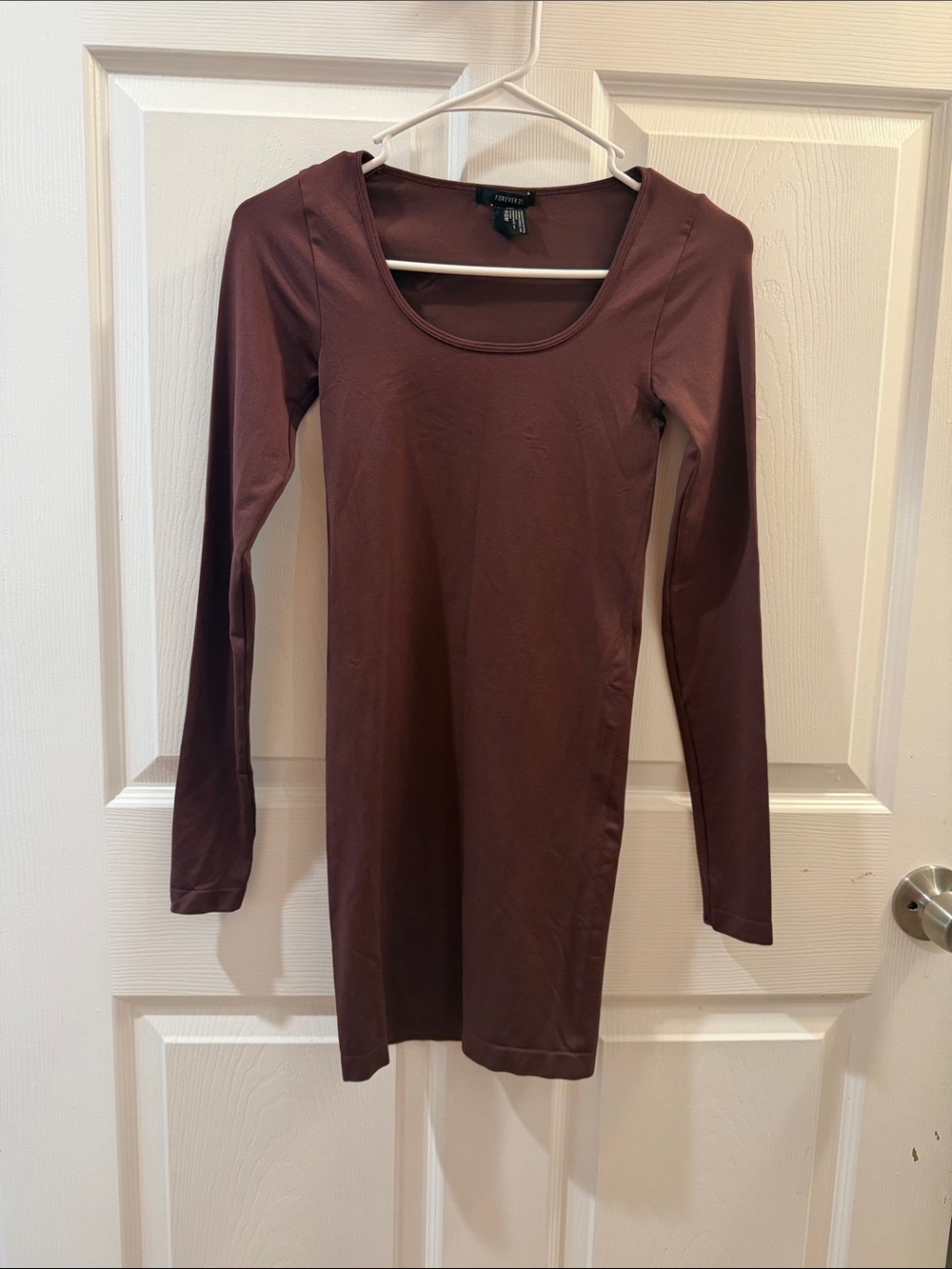 Forever 21 Long Sleeve Scoop Neck  Body Con Mini Dress in Deep Plum-Size S